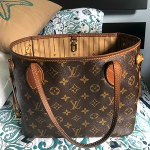 Louis Vuitton Neverfull PM